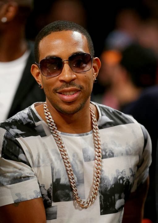 Nelly 2022. Птаха рэпер курит. Kddk & fetty wap. Рич рэпер. 2 rare рэпер.