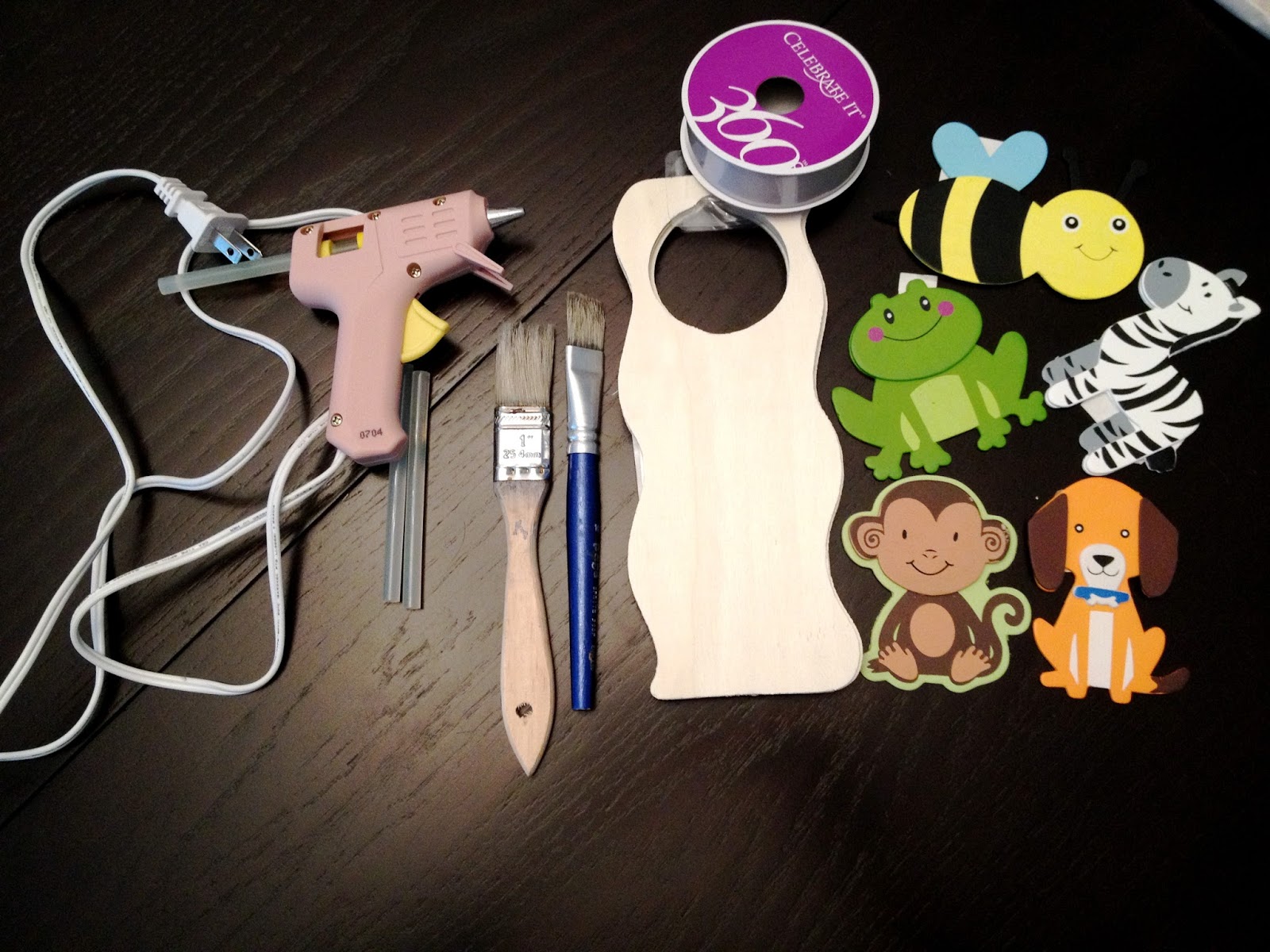 Gray Notes: 35weeks... baby clothes dividers