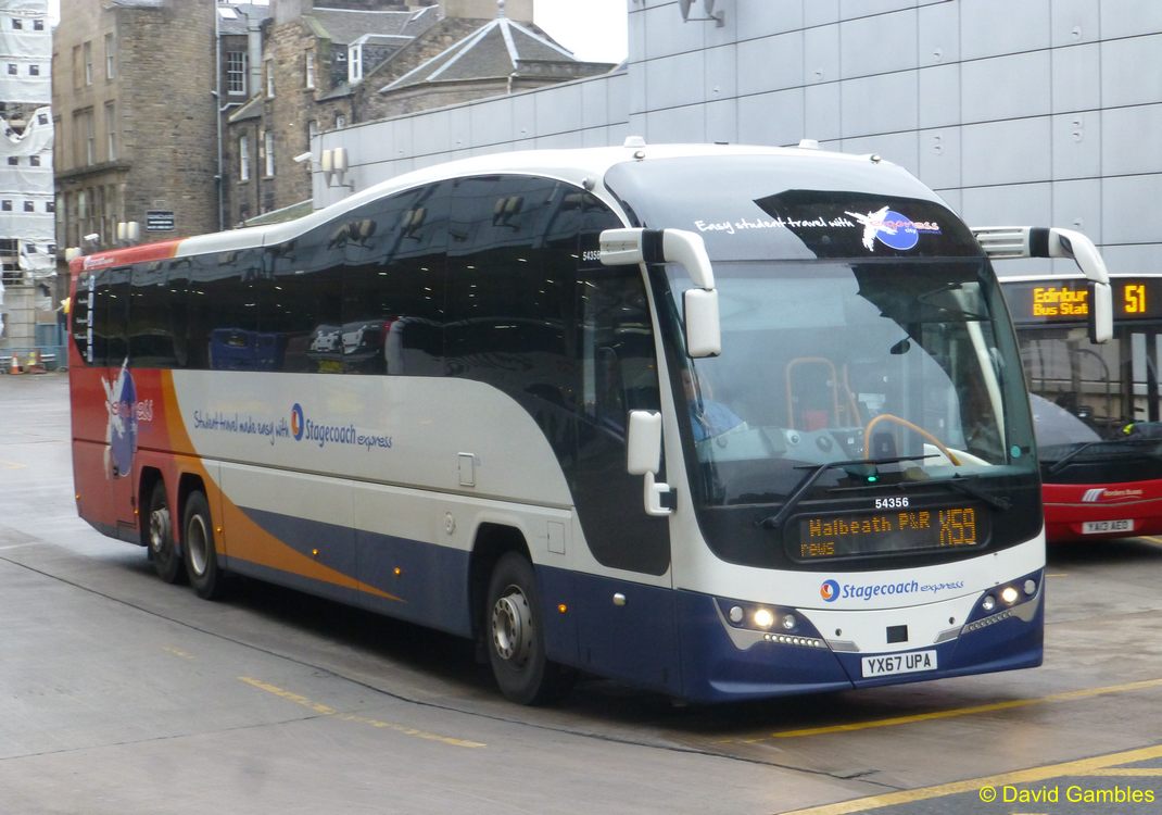 coach edinburgh airport to dundee