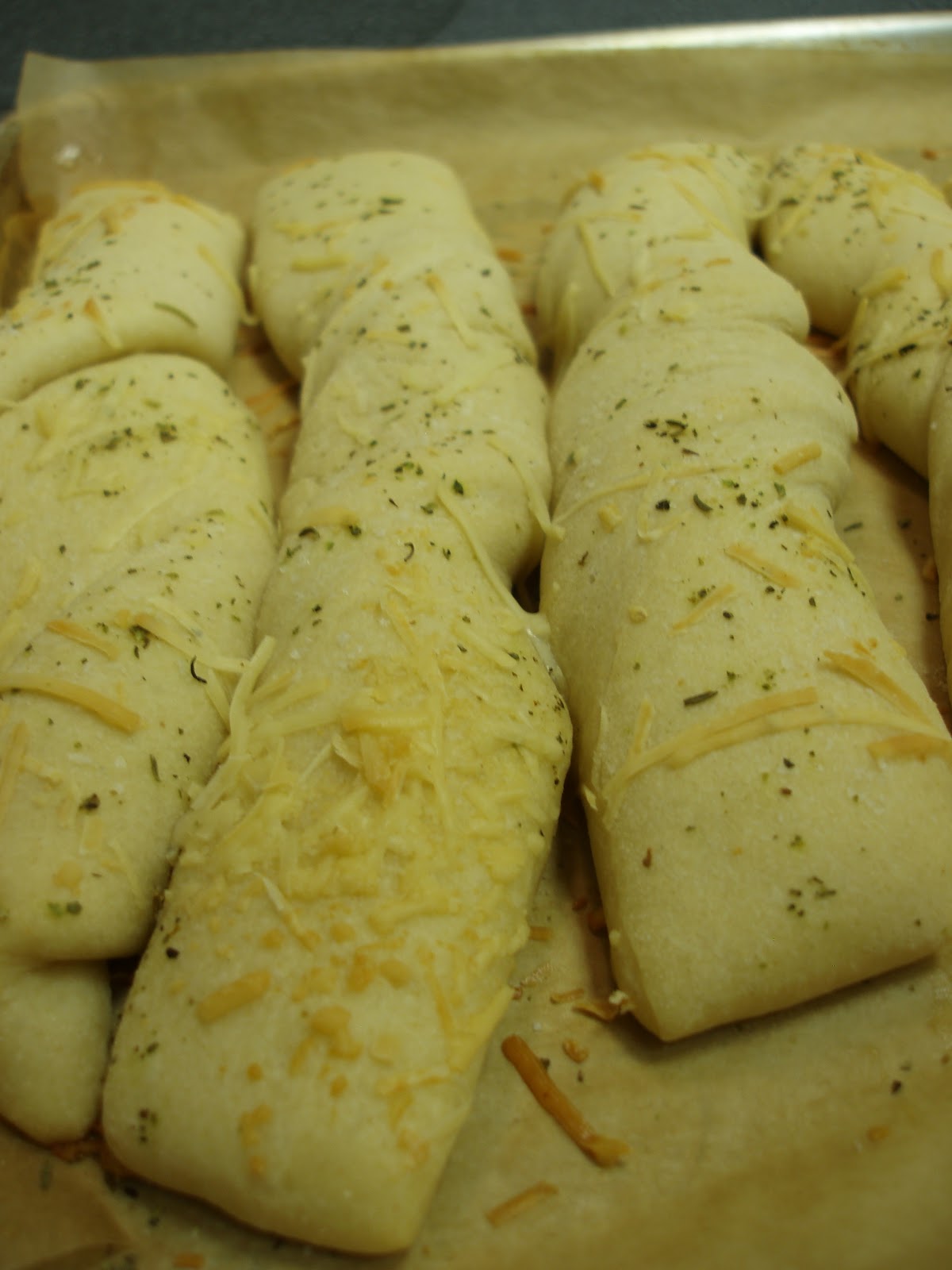 COOKING Herb & Cheese Breadsticks