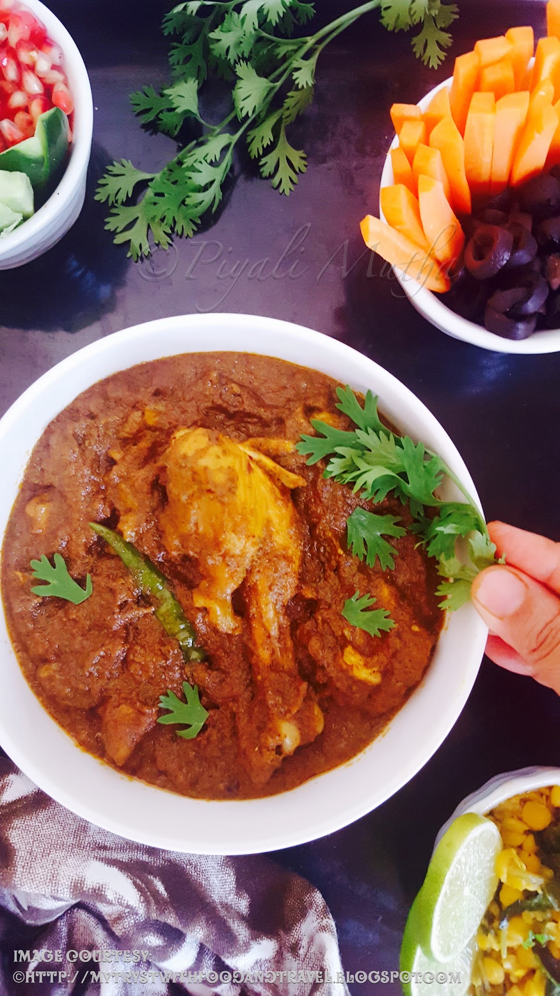 My Tryst With Food And Travel Chicken Xacuti Recipe / Goan Style Chicken Curry With Coconut And