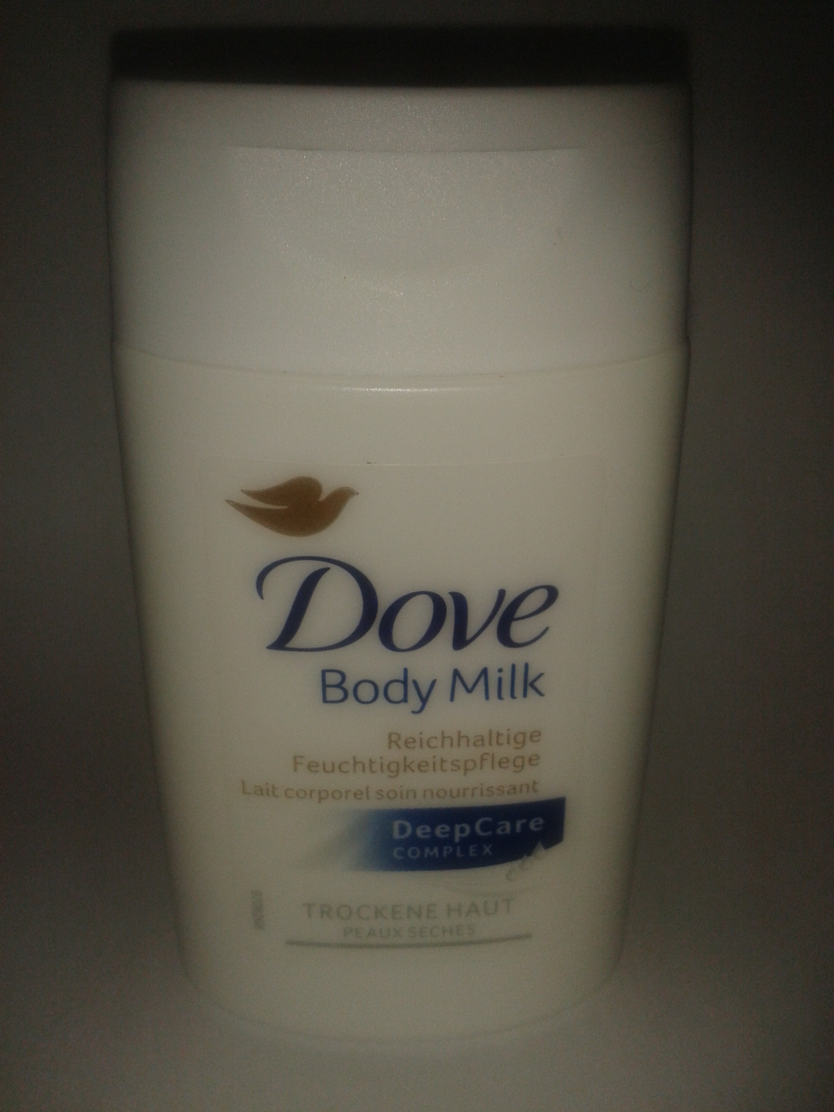 Miniaturas de Cosméticos e Amenities Dove Body Milk Deep Care