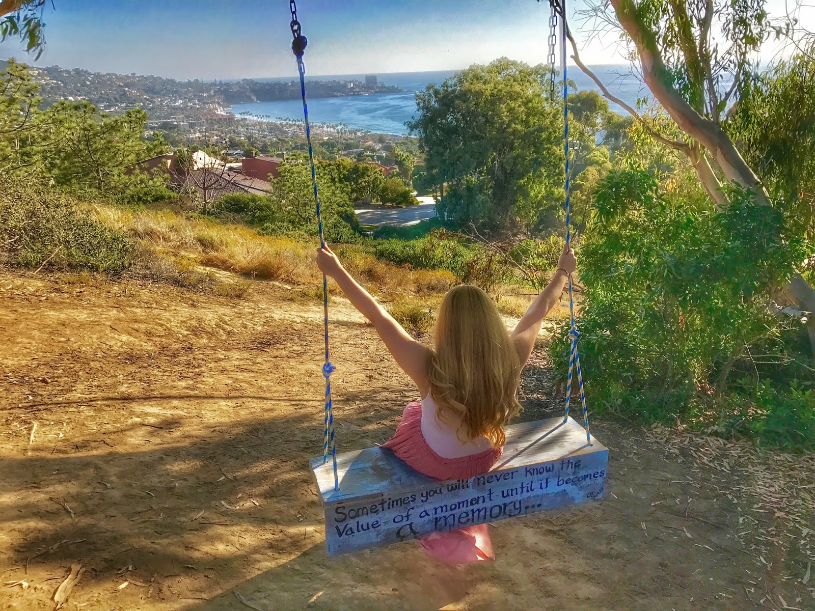 La Jolla Secret Swing La Vida is Belle