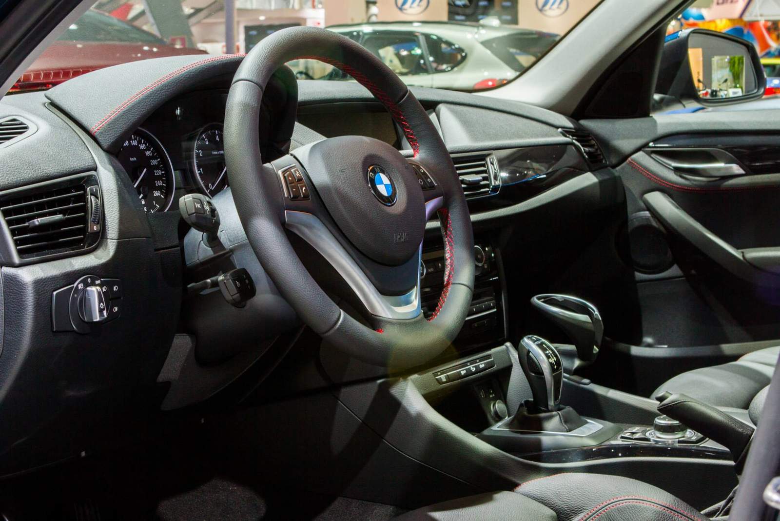 Novo BMW X1 2015 - interior