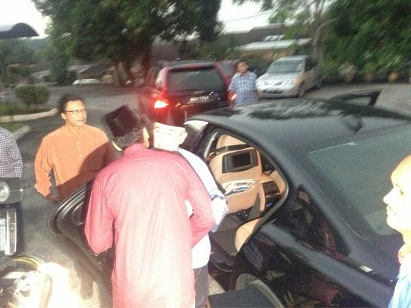 PRU13 Solat Maghrib Bersama Tun Abdullah Ahmad Badawi 