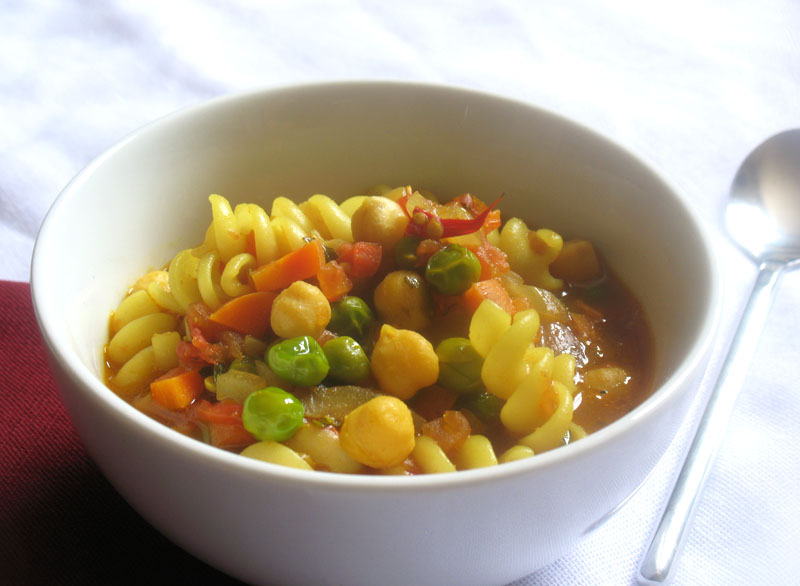 Summery Tomato Soup with Pasta and Chickpeas Lisa's Kitchen