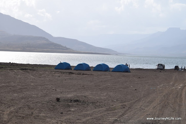 One day bike ride to Dhom dam near Wai