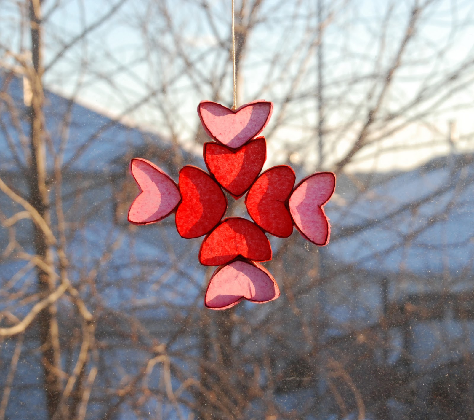 that artist woman: Valentine Suncatchers