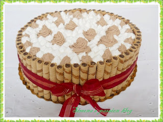 Tort cu sofran si crema de fructe