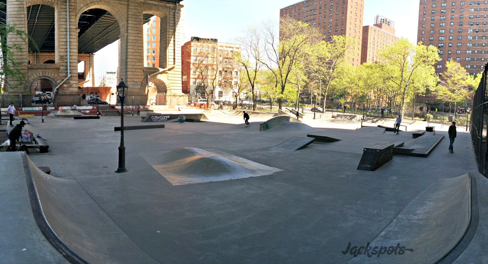 New York Le mythique skatepark LES Coleman Jackspots