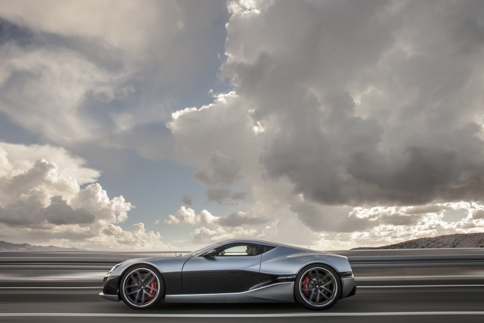 Rimac-Concept-One-1.jpg