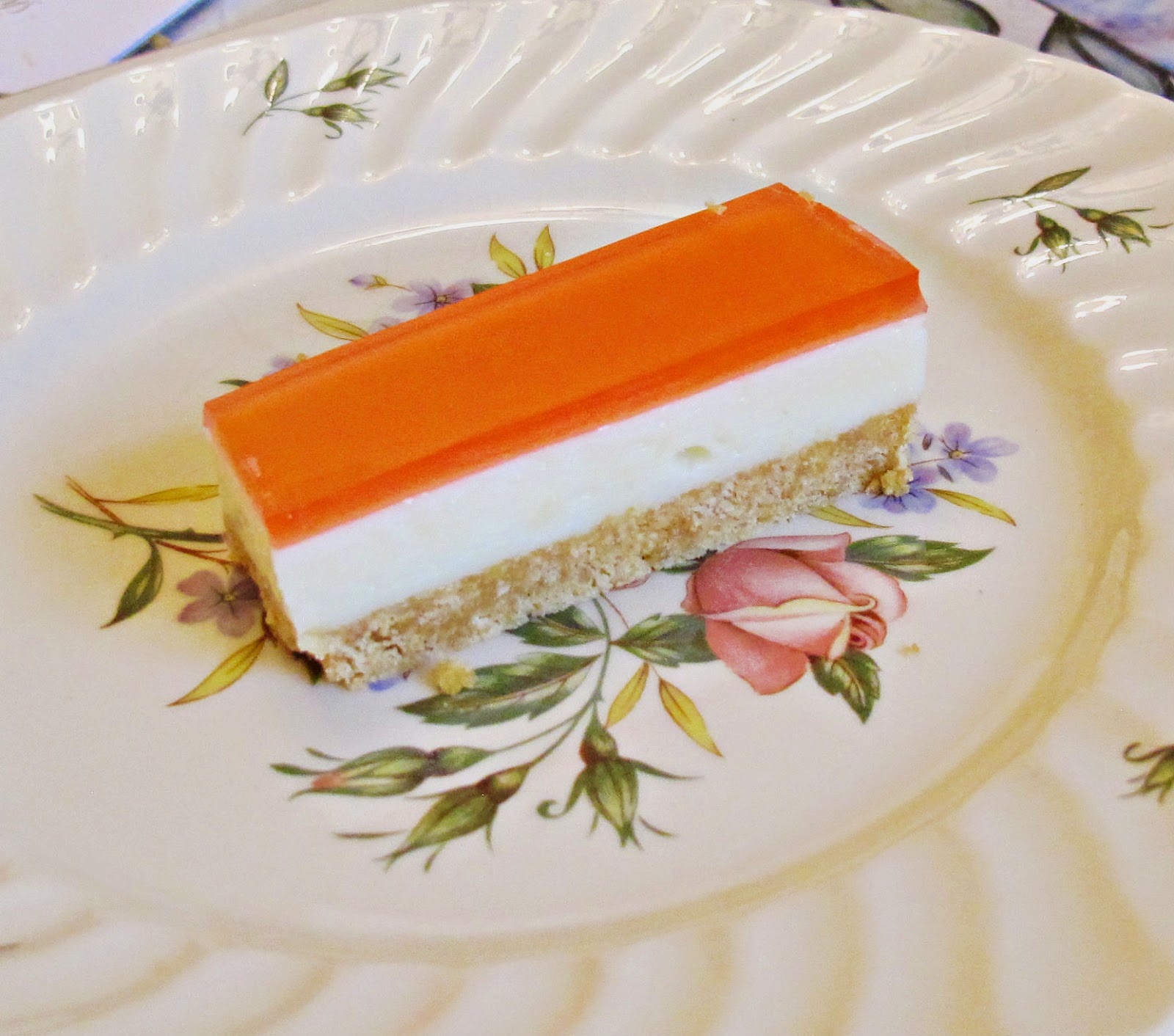 Two Cheeky Monkeys Jelly Slice Recipe