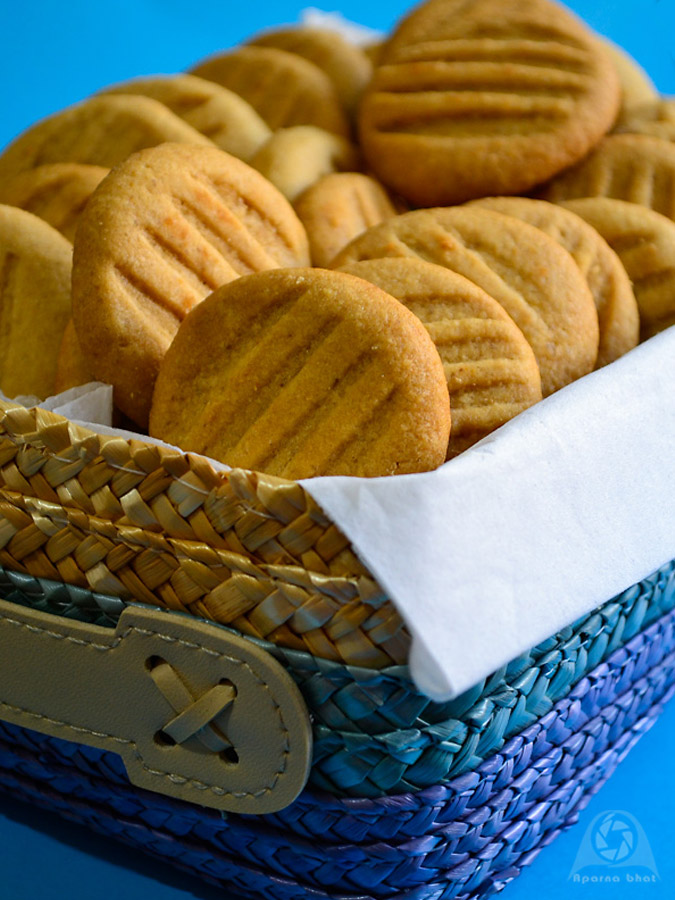 Eggless Peanut Butter Cookies Flavors N Colors