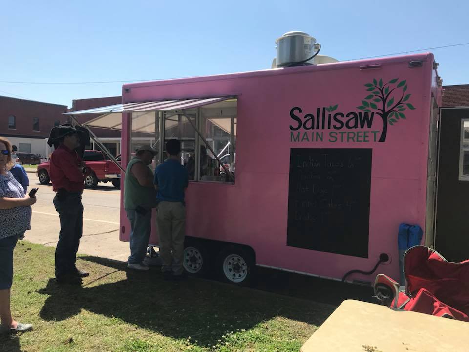 KXMX Local News Downtown Sallisaw Heats Up with BBQ, Music Event