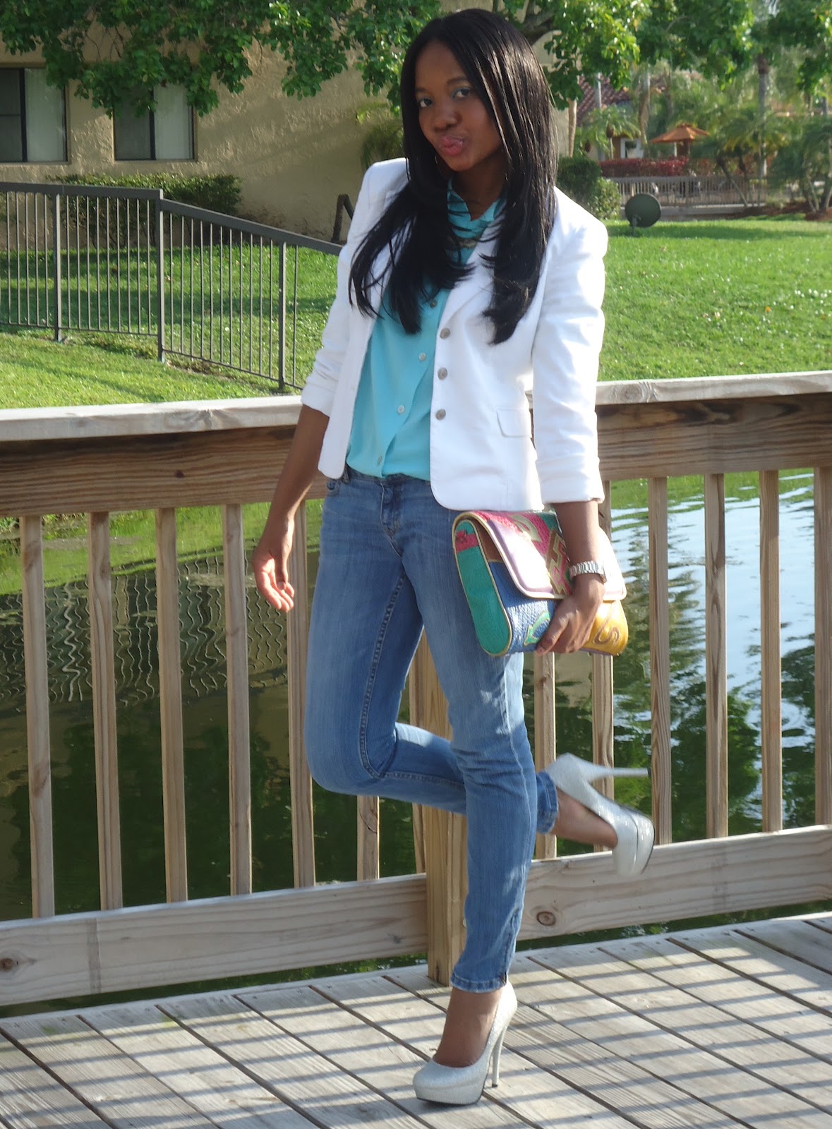 SignatureChic Blue Jeans and Heels