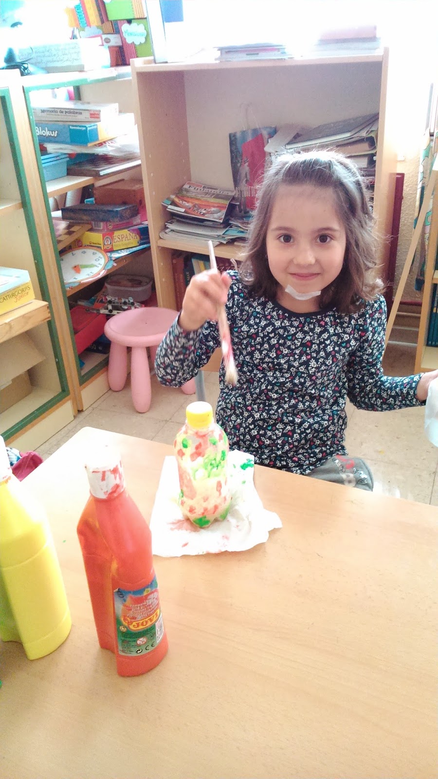 C.E.I.P. NUESTRA SEÑORA DE LA LUZ (PARRILLAS) MARACA RECICLABLE