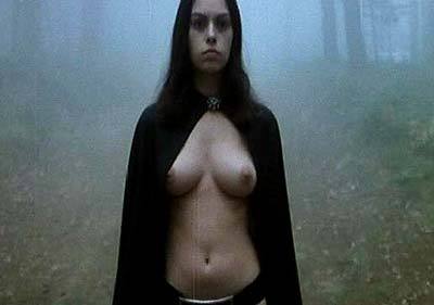Nude Vampire Women 12