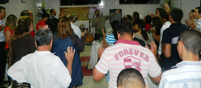 01/07/2012. Ministrando na cidade de Iconha, ES. Brasil.