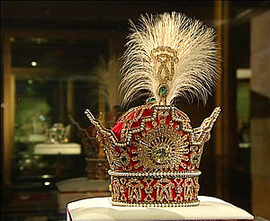 300px-Pahlavi_Crown