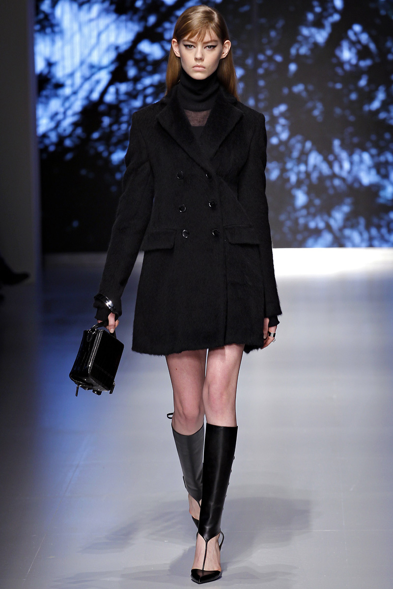 Salvatore Ferragamo Fall 2013 RTW - A Day In The Life Of This Miss