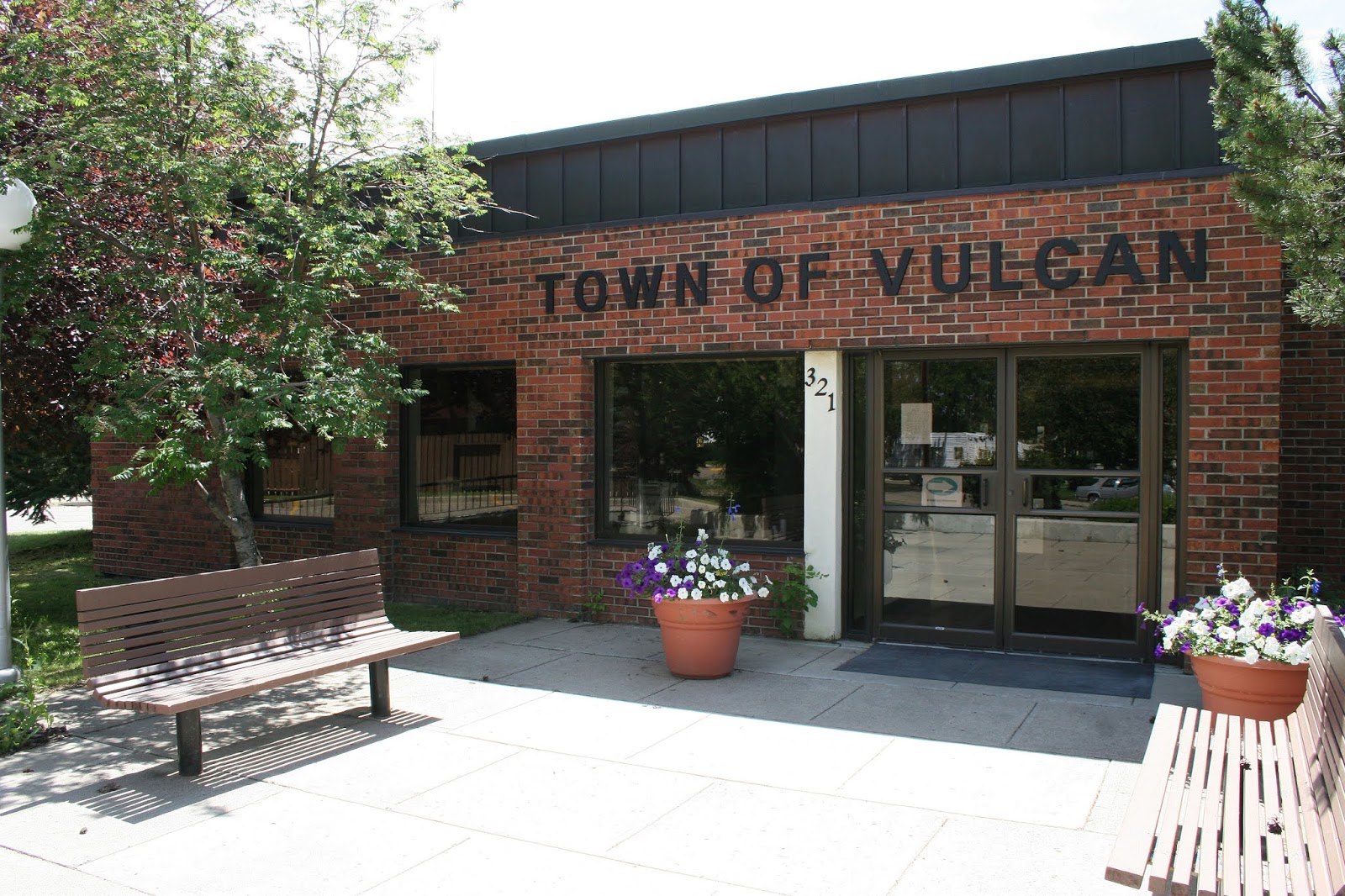 Vulcan and County of Vulcan Real Estate