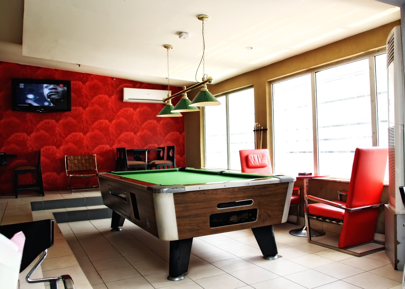 Maestro's Media TO SHAUNZ BAR & KARAOKE LOUNGE