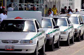 Subirá el Taxi: 4 a 6 pesos más para Bacalar, Felipe Carrillo Puerto, Playa del Carmen y Cancún, adelanta titular de Transporte