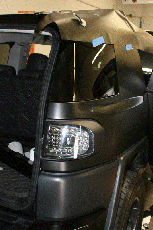 Riders Meeting: Matte Black Toyota FJ Cruiser