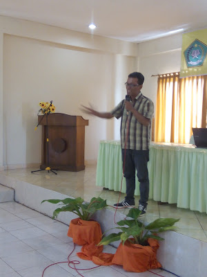 Mengubah Paradigma Guru Paradigma Guru