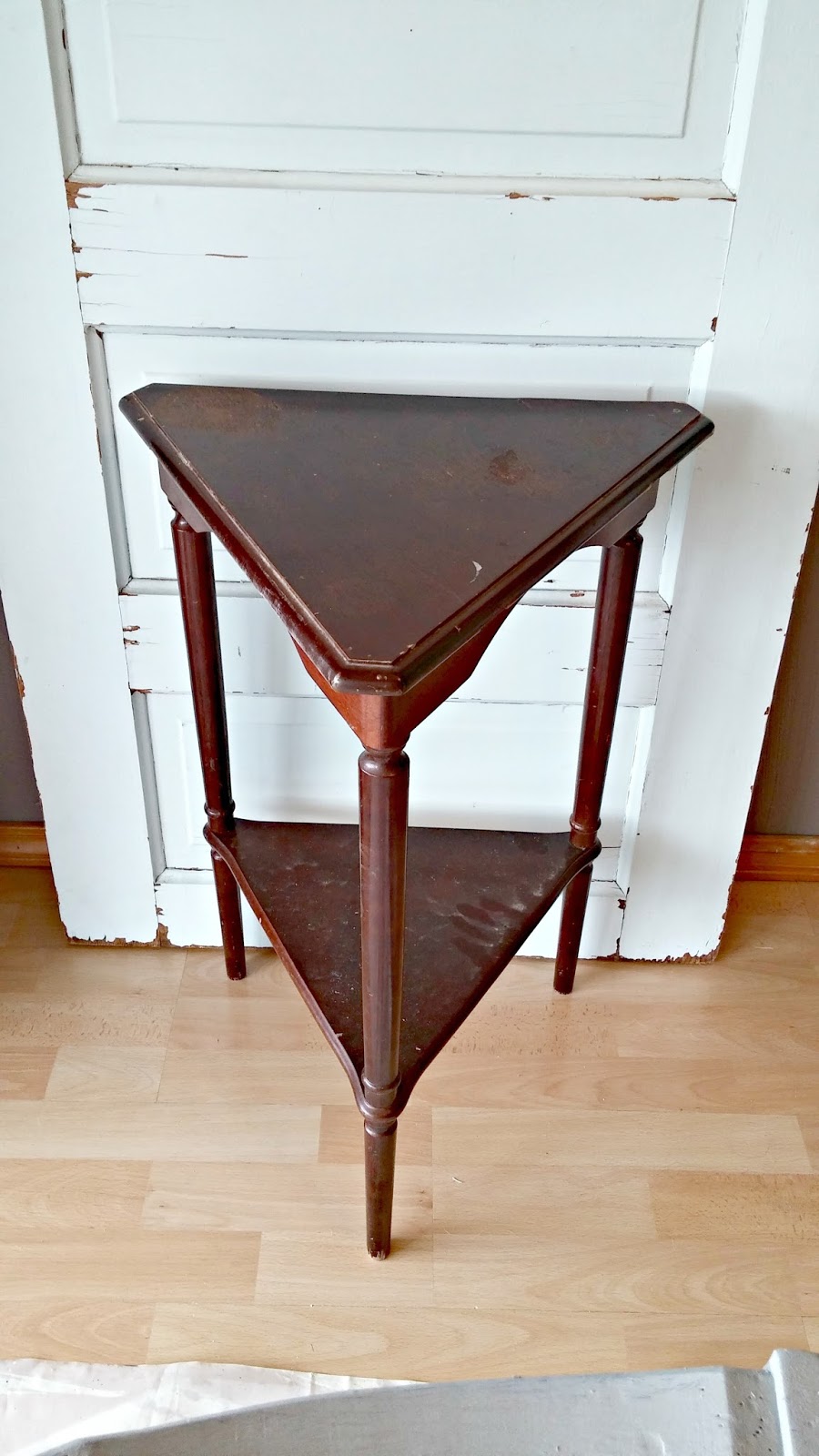 Triangle Side Table Makeover Little Vintage Cottage