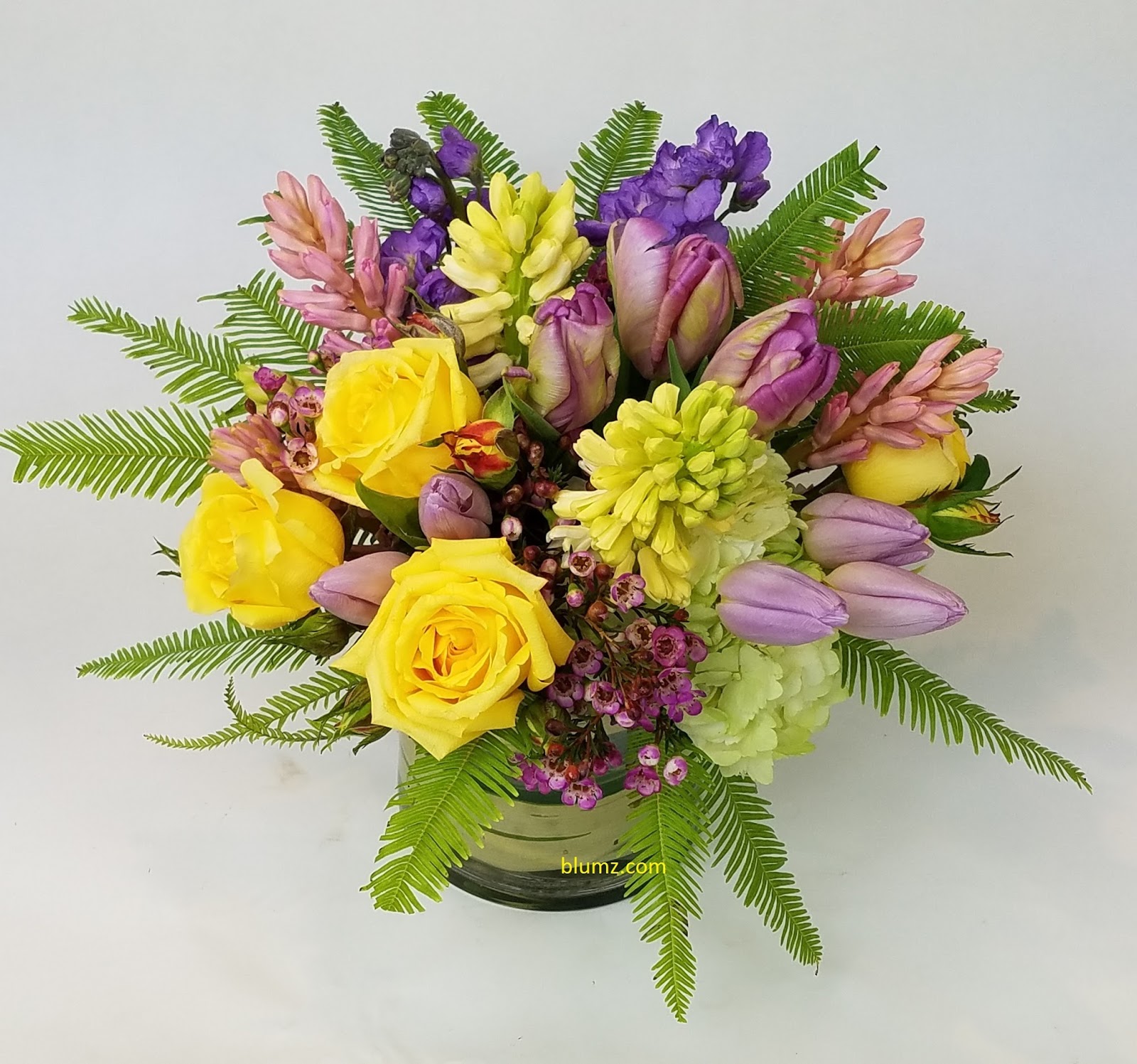 Blumz by JRDesigns Celebrate International Women's Day With Flowers