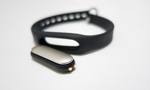 Xiaomi-Mi-Band-2-heart-rate-monitor