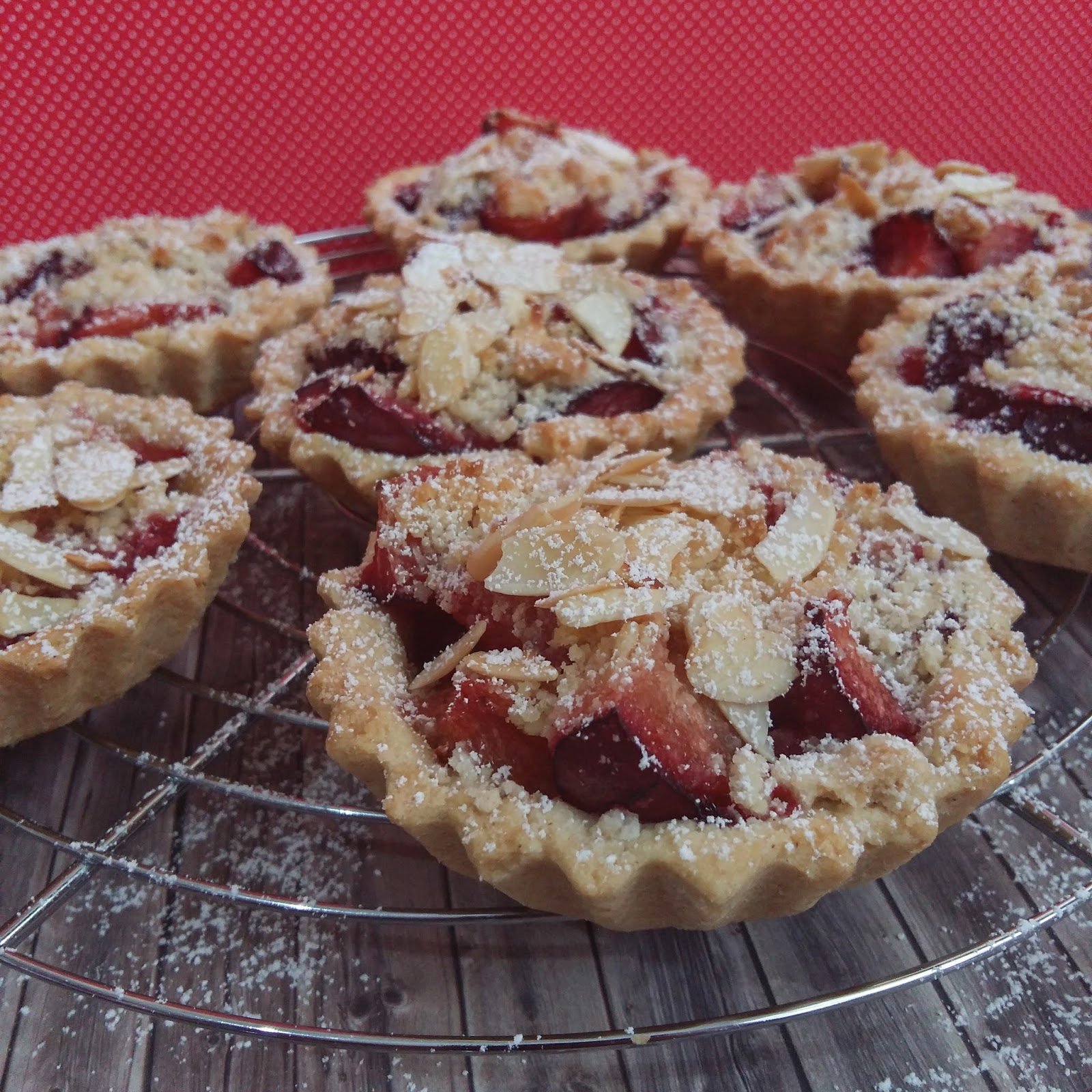 kiras_bakery: Mürbeteig -Grundrezept mit Tipps & Tricks/ Bester Mürbeteig kiras_bakery: Mürbeteig -Grundrezept mit Tipps & Tricks/ Bester Mürbeteig