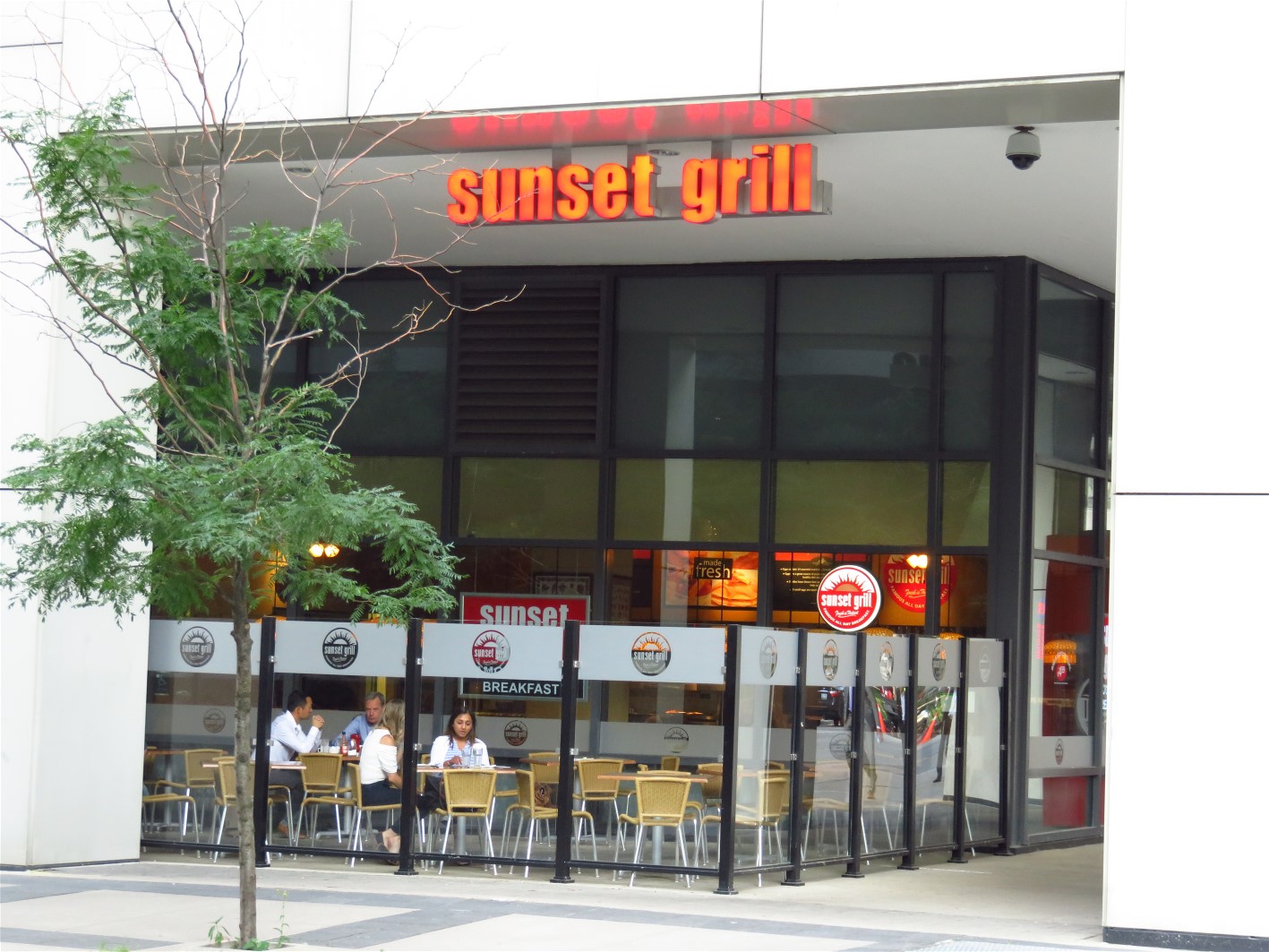 The World of Gord Breakfast at the Sunset Grill Wellington St. Toronto