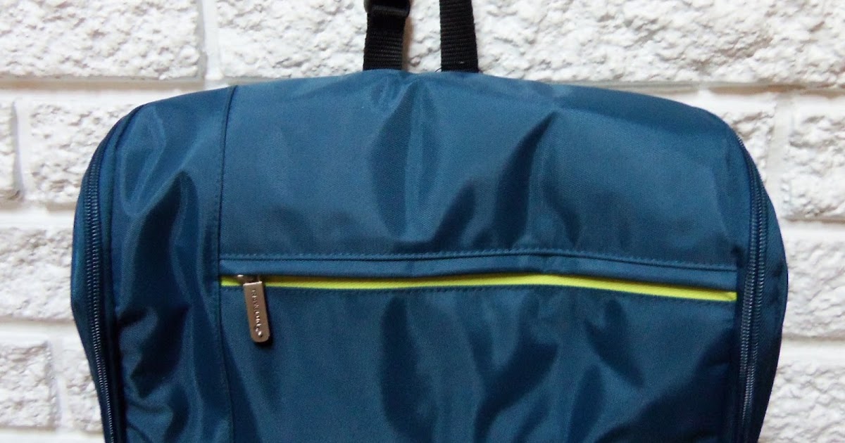 Shereen Travels Cheap: Review and Giveaway: Travelon Pack-Flat Toiletry Kit
