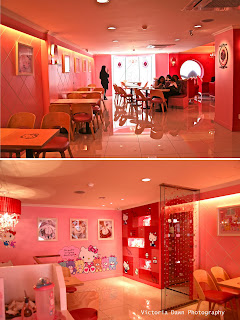 Hello Kitty cafe interior