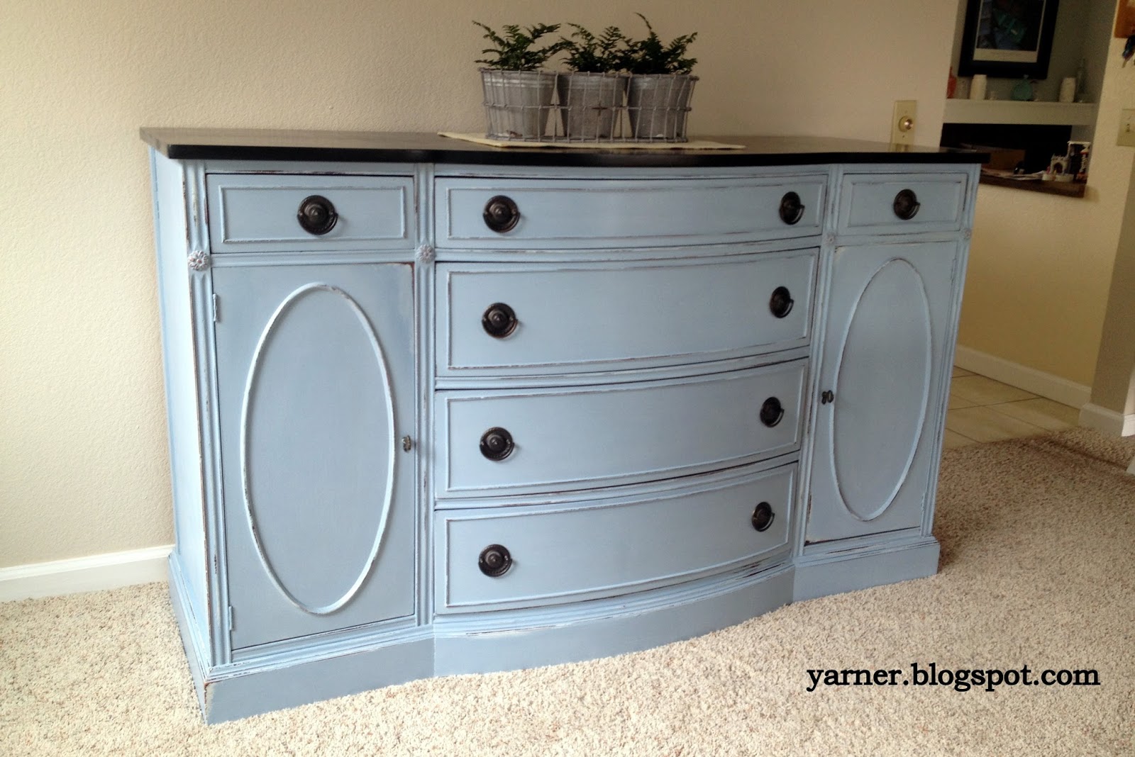 I'm a Yarner Annie Sloan Chalk Paint