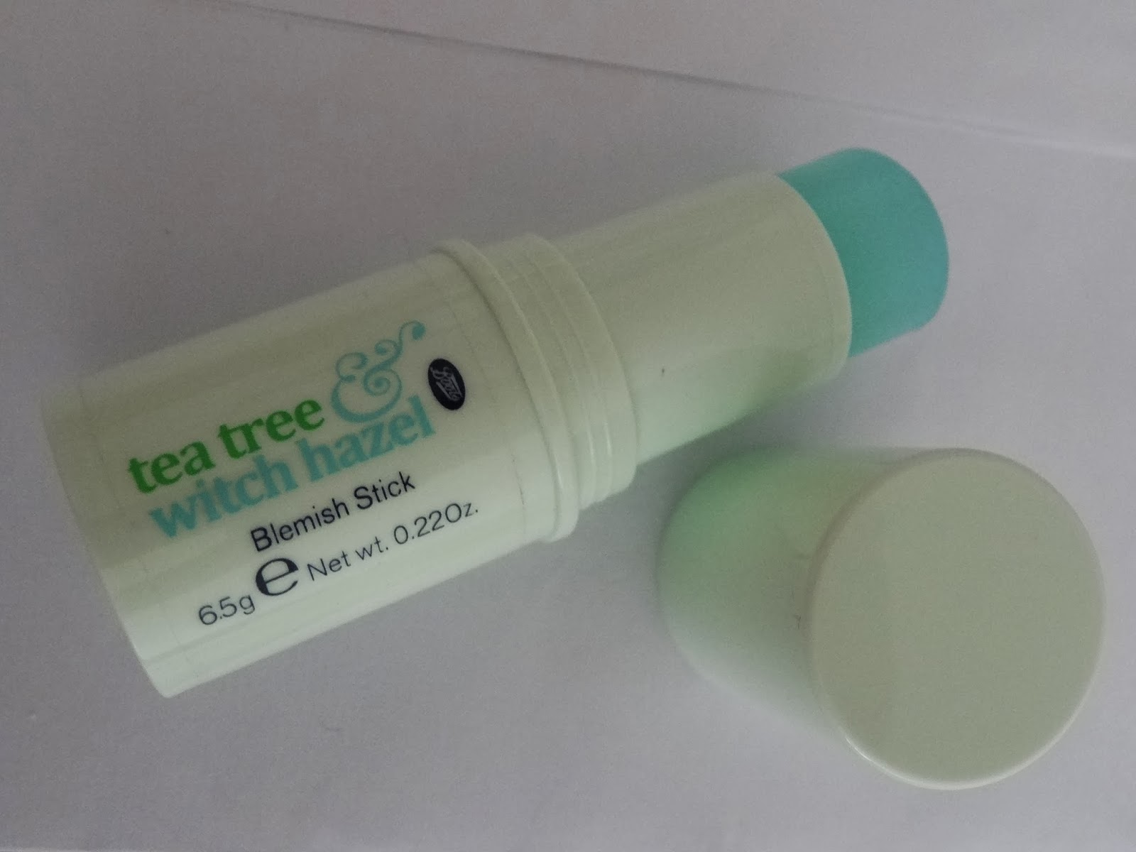 SarazBeautytonic Drugstore mondaysBoots Tea Tree & Witch Hazel