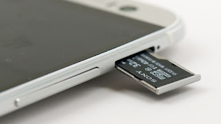Inilah Alasan Mengapa Banyak Smartphone yang Tidak Menggunakan Slot Micro SD