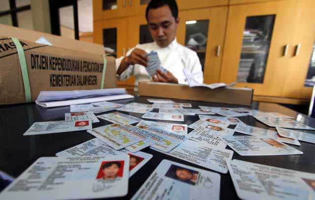 Ini canggihnya e-KTP di negara-negara Eropa, Jangan Bandingkan Dengan yang Ini Ini canggihnya e-KTP di negara-negara Eropa, Jangan Bandingkan Dengan yang Ini