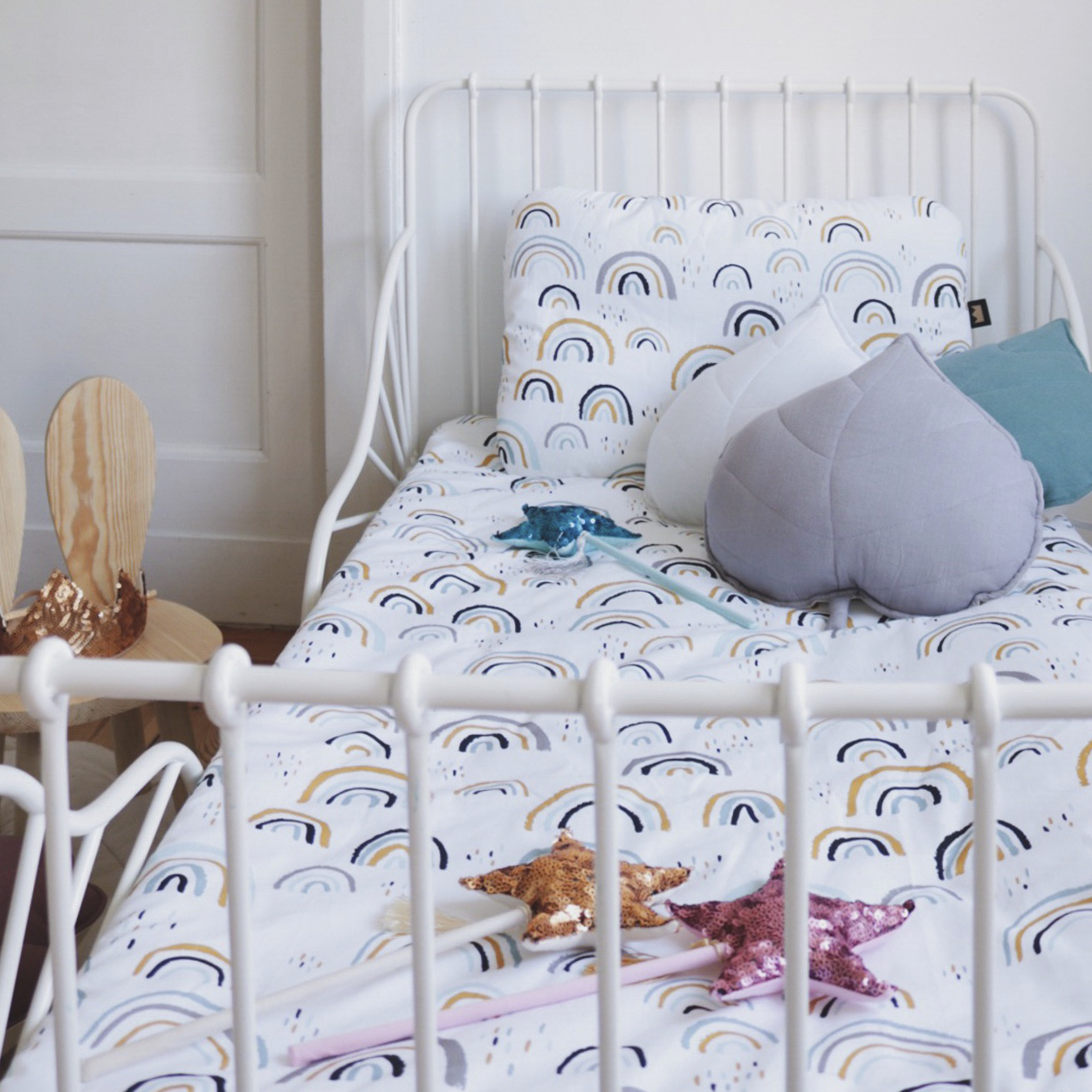 little smilemakers studio How to license artwork for your business