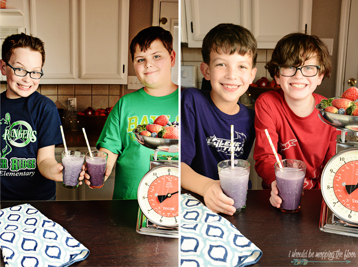 Busy Morning Vanilla Berry Smoothies | Freezing yogurt in ice cube trays makes this recipe a breeze!