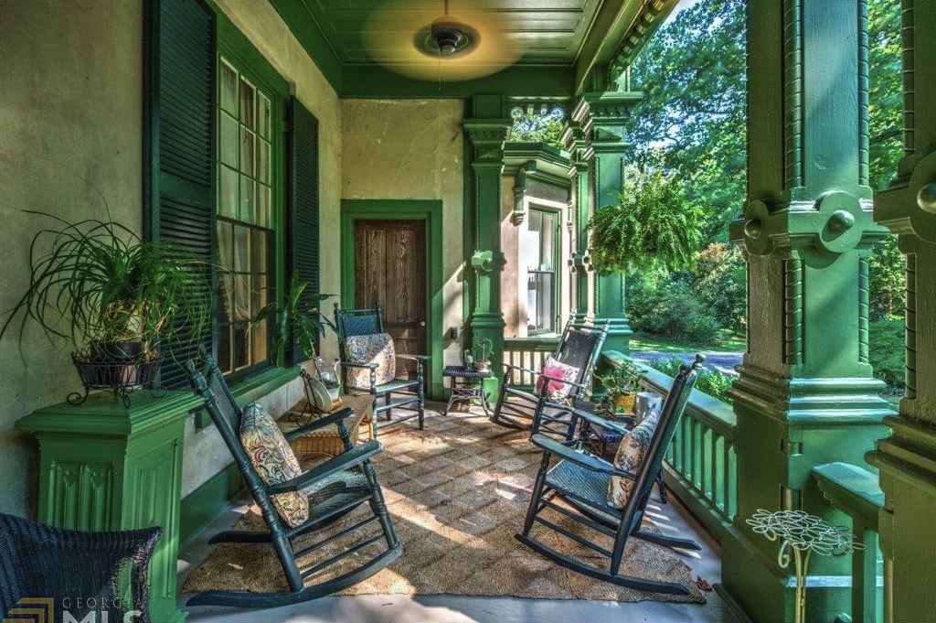 Sweet House Dreams Oakton House, 1838 Antebellum Estate in Marietta