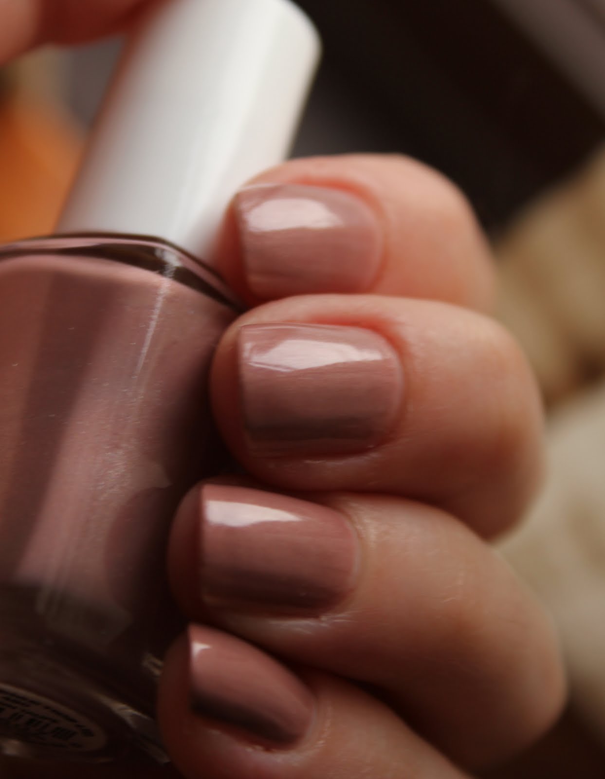 thesmalllittlethingsinlife Essie Uptown Taupe