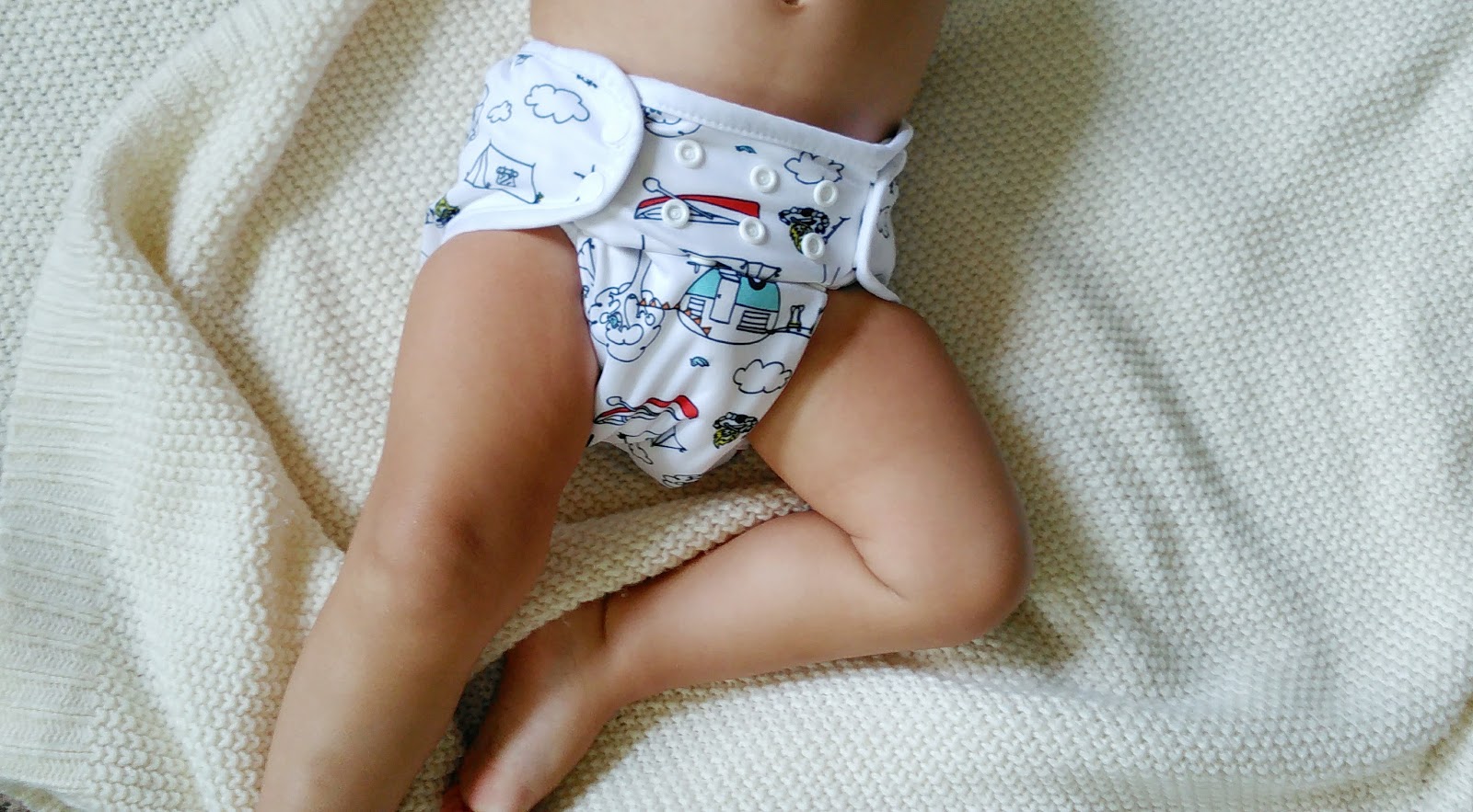 Thirsties Diapers NEW Natural Pocket Cloth Diaper Review Modern Thirsties Diapers NEW Natural Pocket Cloth Diaper Review Modern
