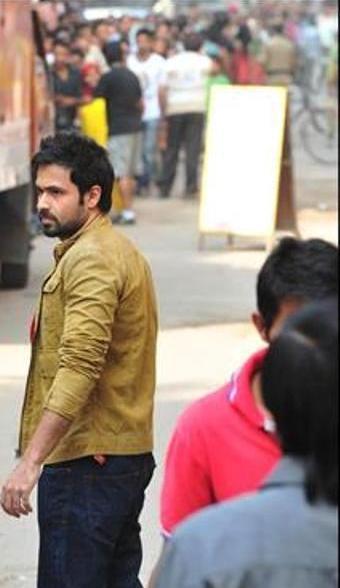Exclusive wallpapers of imran hashmi in jannat 2 - Exclusive Punjabi