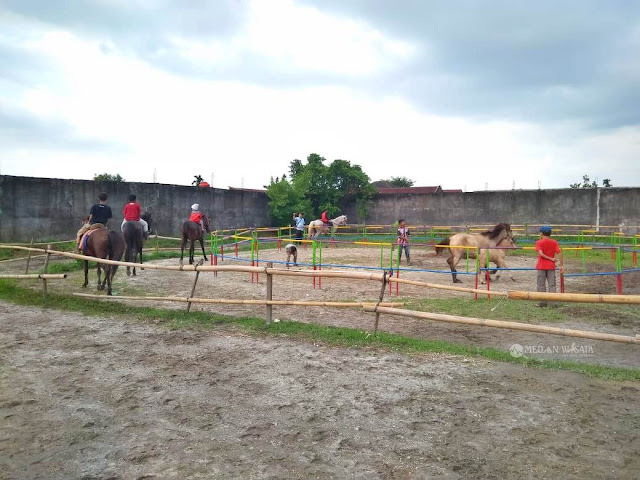 Tempat Wisata Berkuda dan memanah di Medan