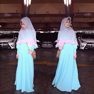 Dan ini foto angella fransisca dengan hijab syar'i