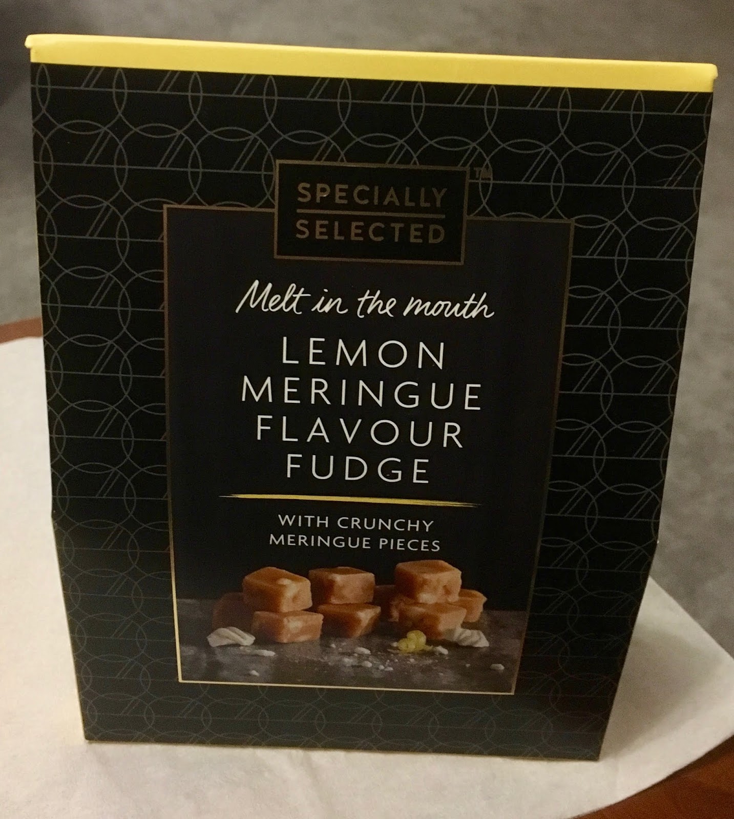 FOODSTUFF FINDS Lemon Meringue Flavour Fudge (Aldi) By Cinabar
