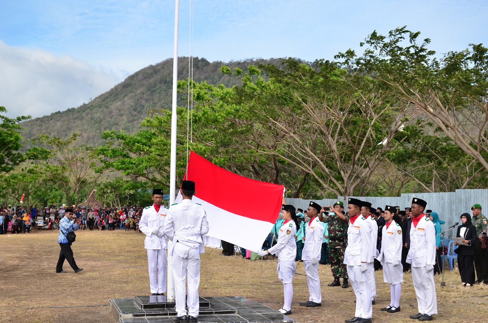 Gambar terkait BMKG Prediksi Cuaca Aceh: Takengon dan Bener Meriah Berkabut Besok 20 Agustus 2025 (dari Bing)